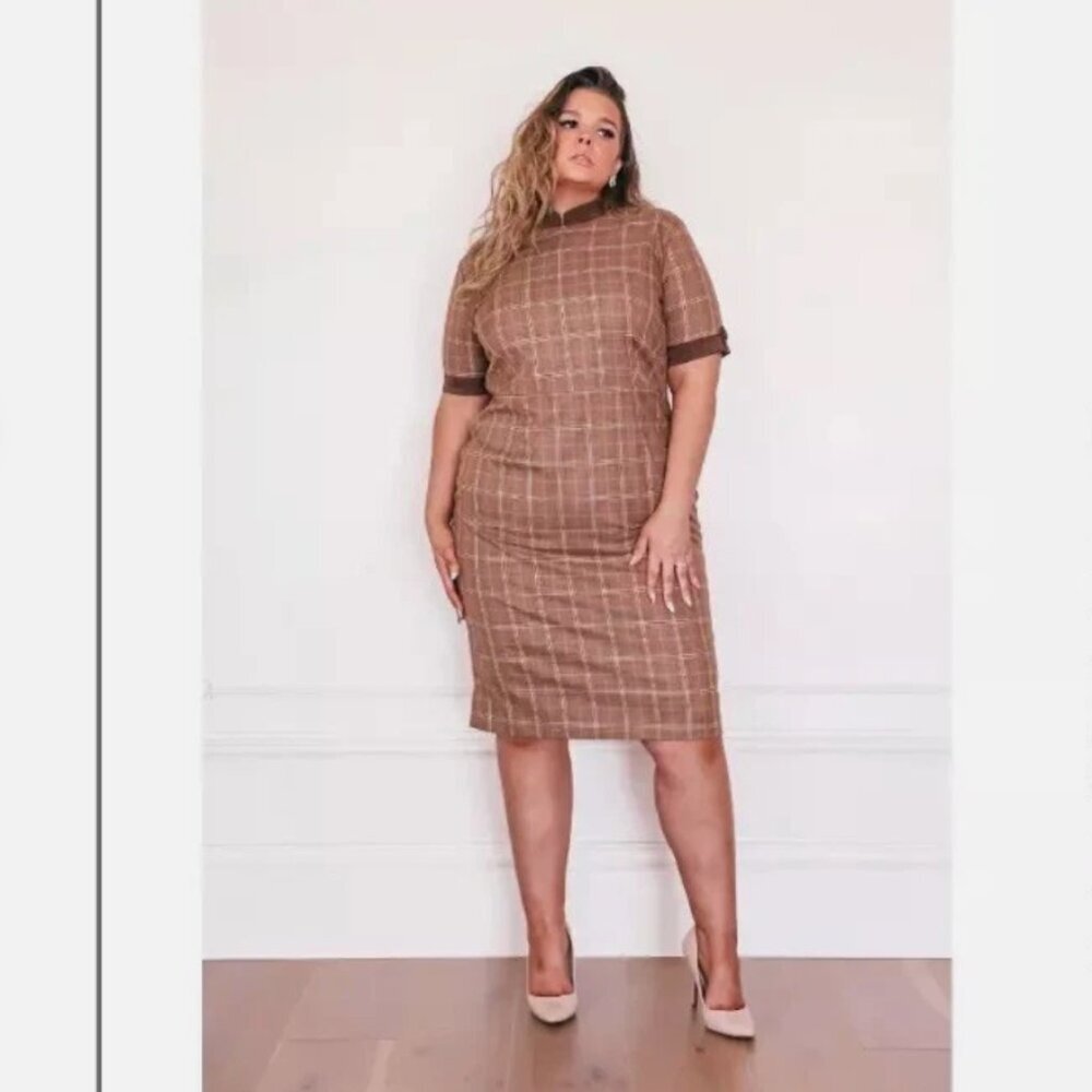 Jessakae Fox Group Size 5X Brown Plaid Short Sleeve Charlotte Shift Dress Plus